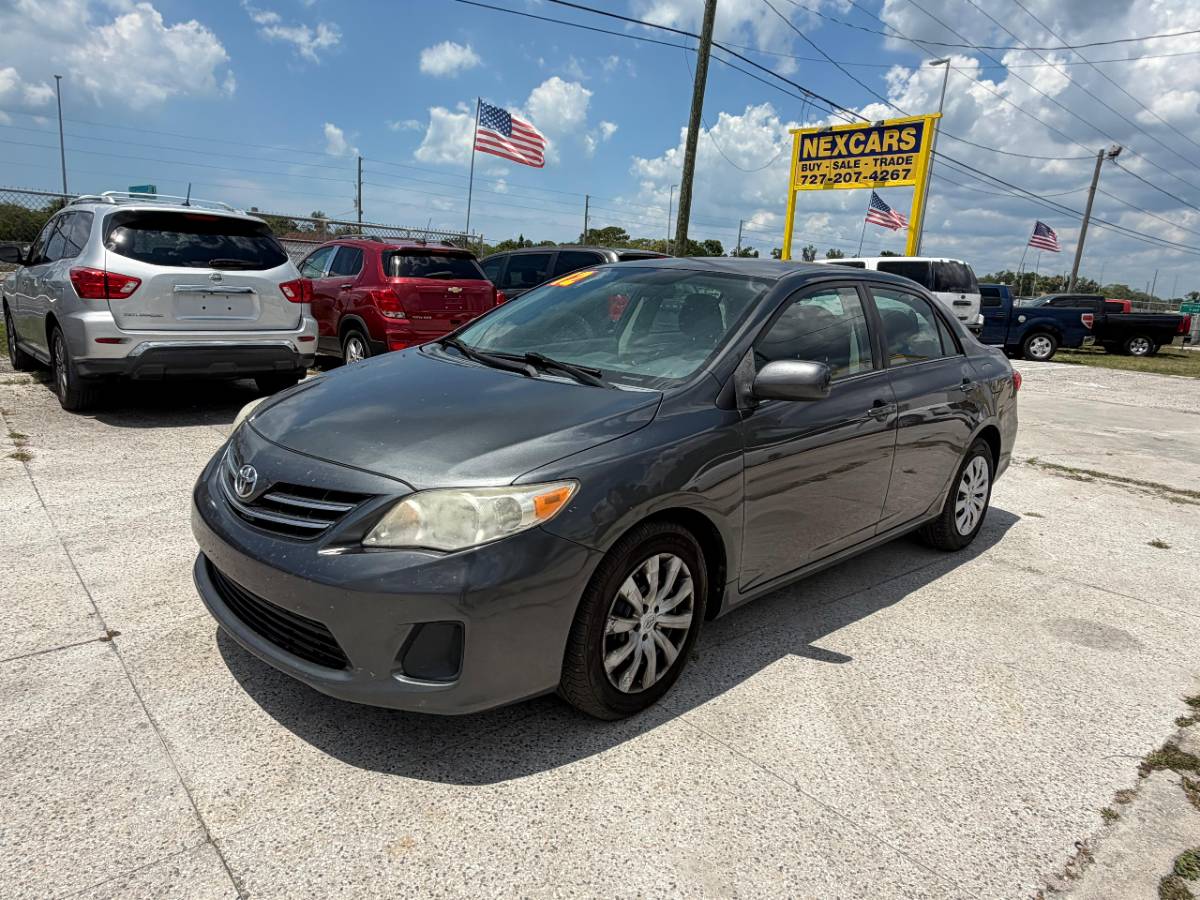 2013 Toyota Corolla's photo