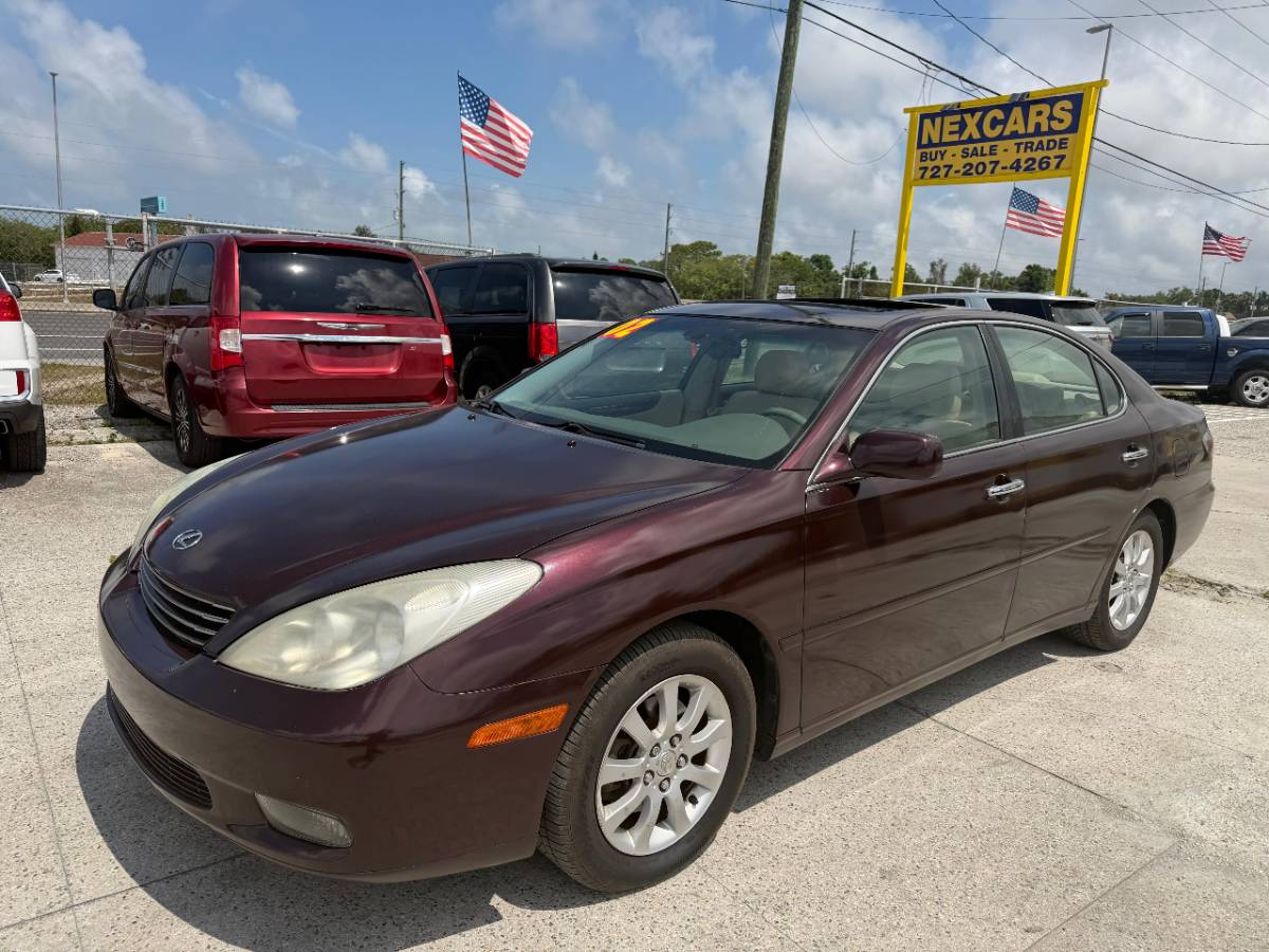 2002 Lexus ES 350 300's photo
