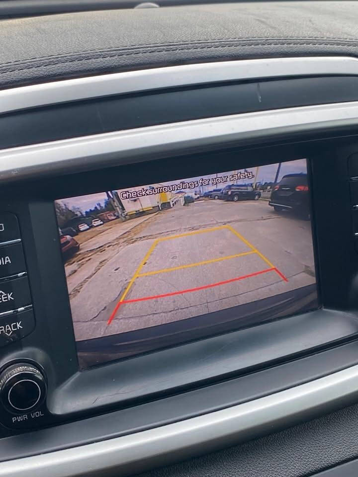2019 Kia Sorento L - Photo 13