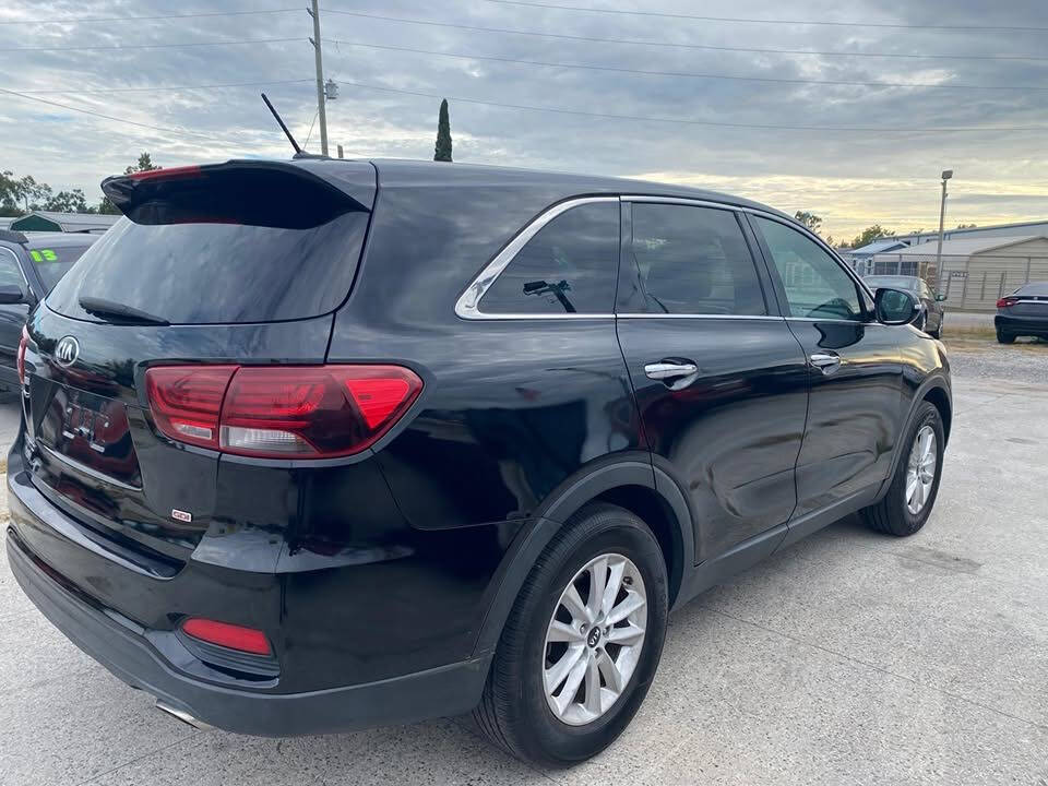 2019 Kia Sorento L - Photo 5