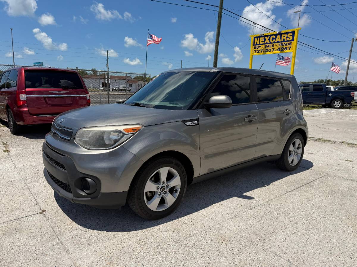 2019 Kia Soul 1.6L Base 6 A/T's photo